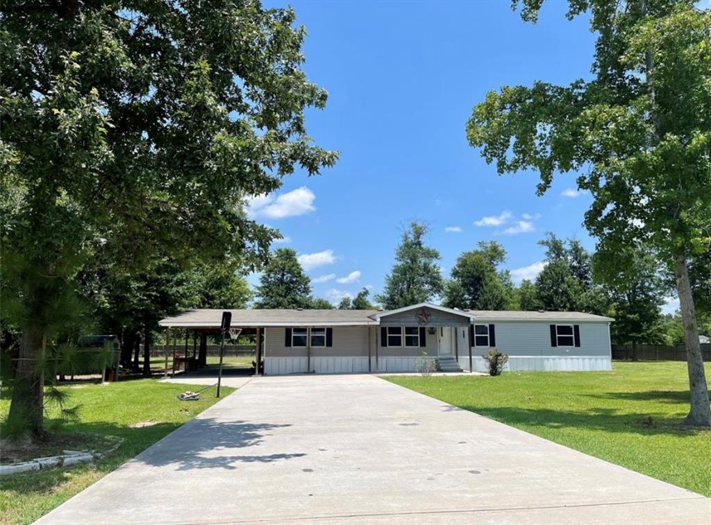 901  County Road 5021  Cleveland Texas 77327, 52