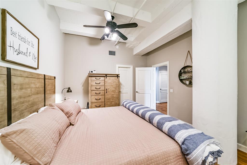 Photo #11: 11681812 Listing 