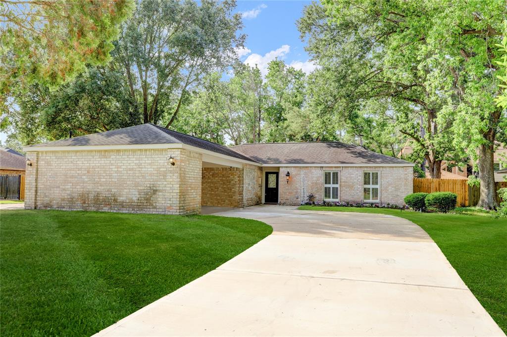 6702  Blue Hills Road Houston Texas 77069, 13