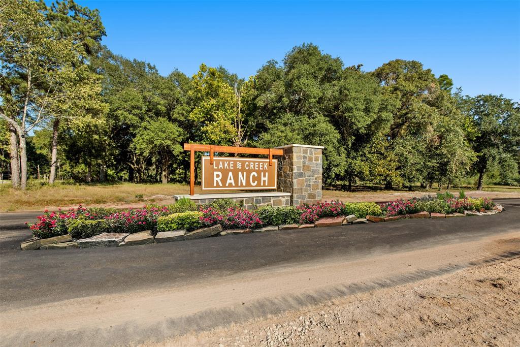 2496  Old Ranch Road  Montgomery Texas 77316, Montgomery