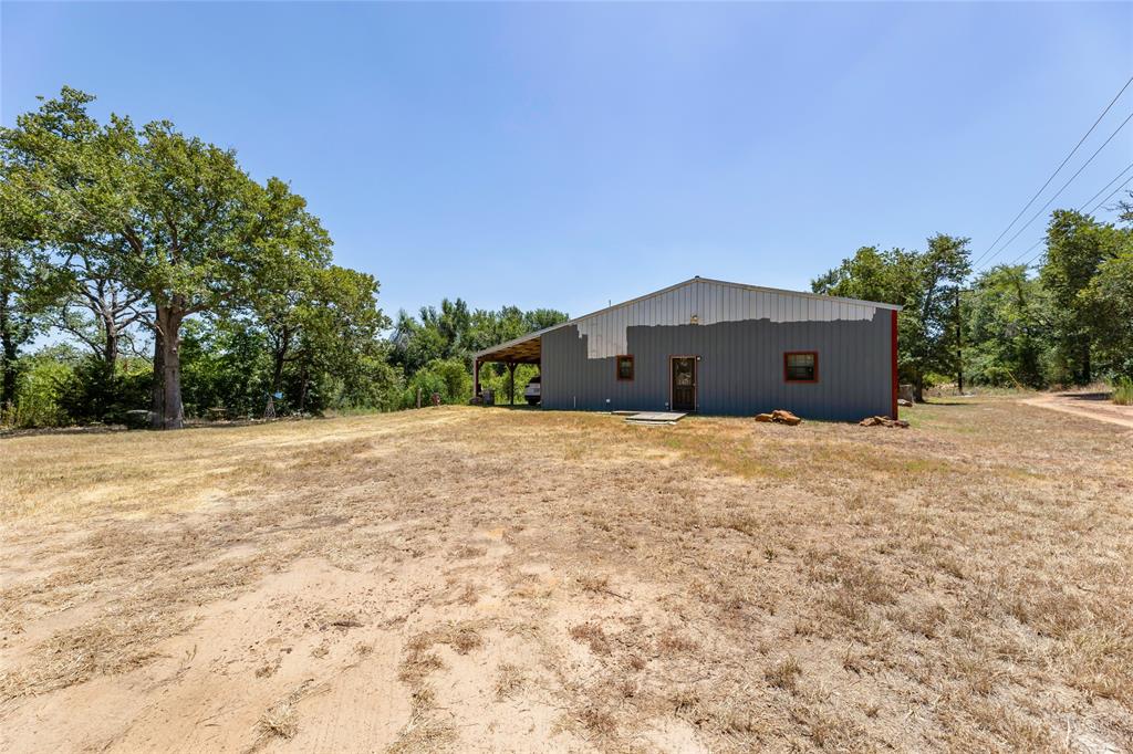 969 Private Road 7054, Gause, TX 