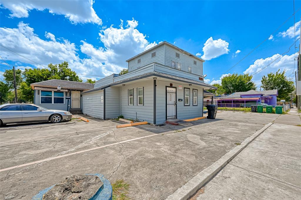 1246  Lorraine Street Houston Texas 77009, 9