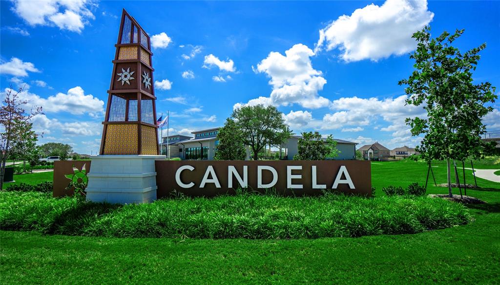 Candela is a new master planned 460-acre community located in Richmond, Texas. Major employers in Houston, Katy, and Sugar Land are only a short commute away. Brazos Bend State Park, the Imperial Farmers Market, great restaurants, and local and big box retail offerings are all close by.