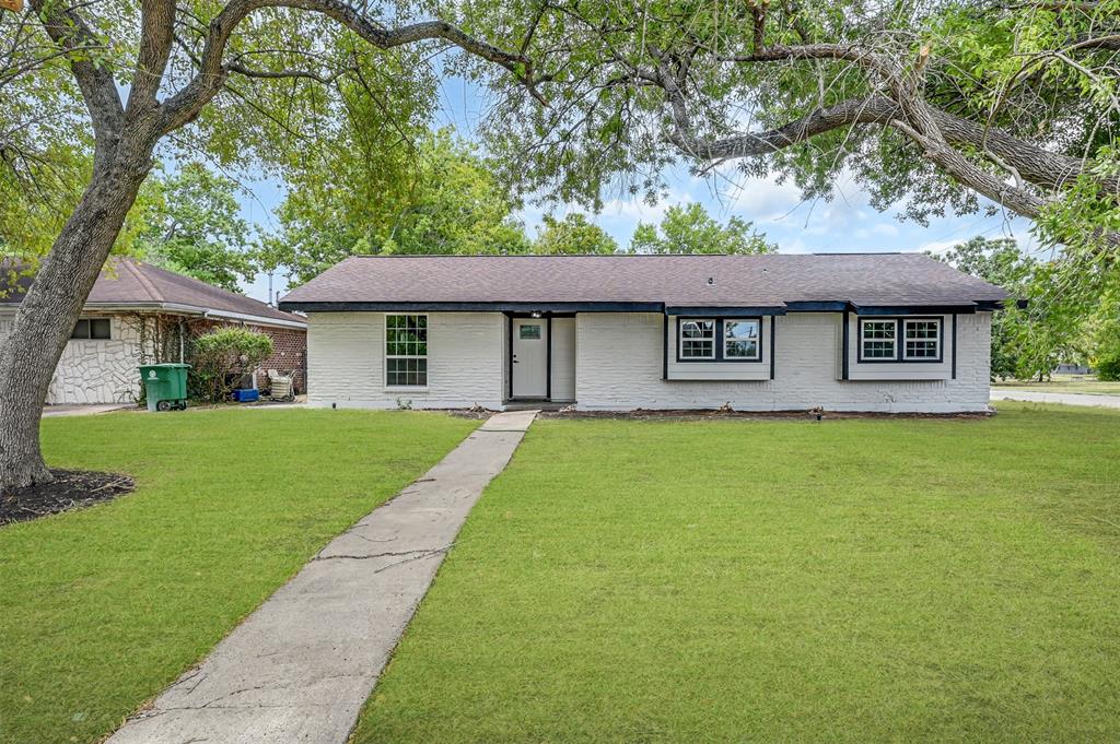 11402  Sandrock Drive Houston Texas 77048, 3