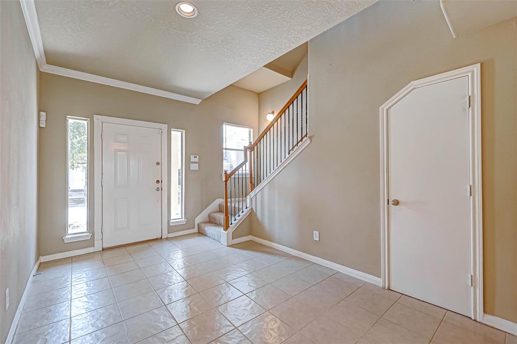 13130 S Bellaire Estates Dr, Houston, TX 77072