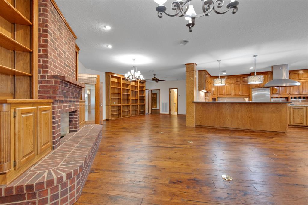 Enjoy gatherings with family and friends in this entertainers kitchen/living/dining combo. Gas log fireplace with in-floor electrical throughout the Great Room.