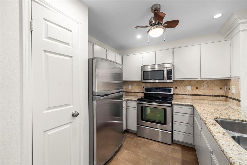 Photo #9: 25460317 Listing 