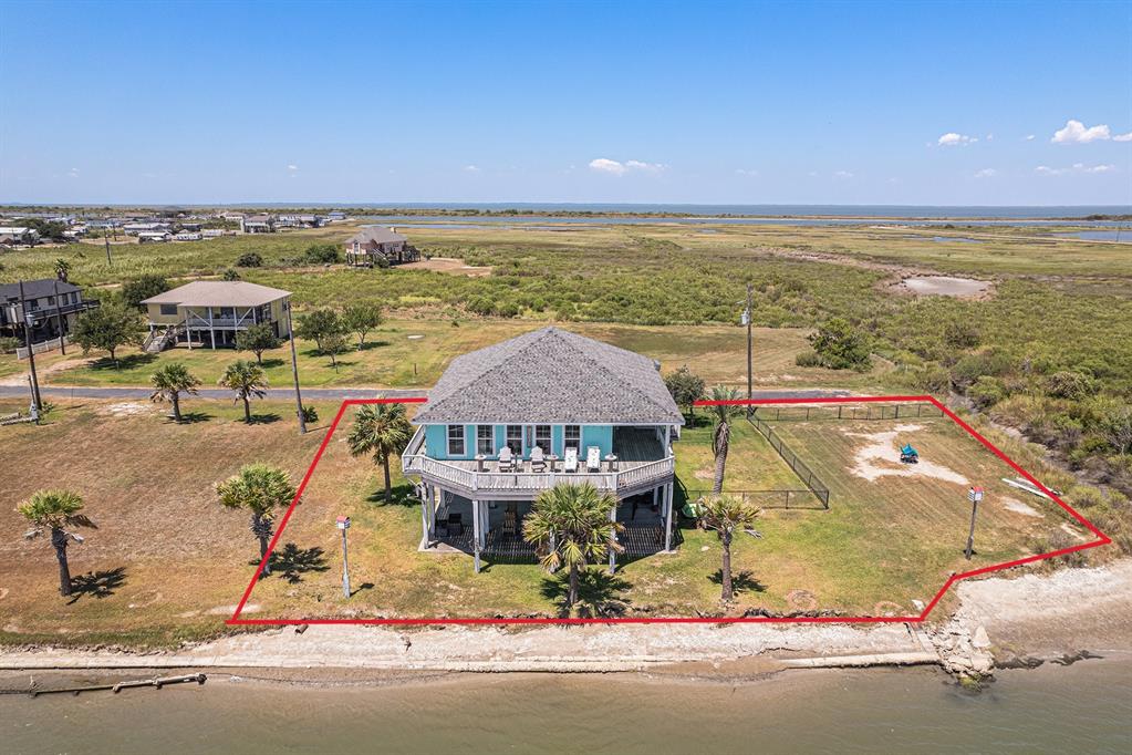 2022  Lakewood Lane Crystal Beach Texas 77650, Crystal Beach