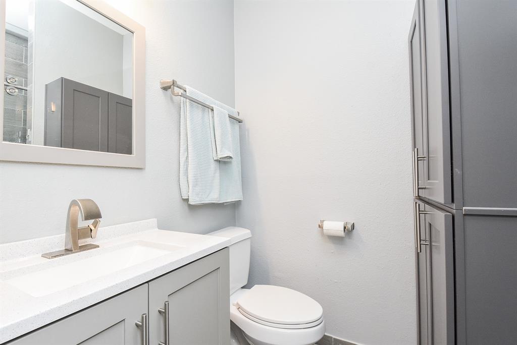 Photo #9: 64181944 Listing 