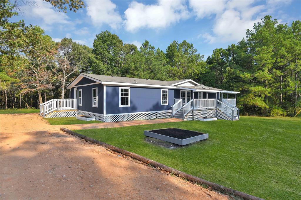 350 Stage Coach Road, Coldspring, TX 77331