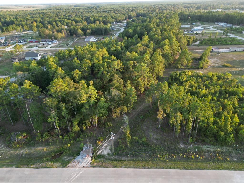 402 Road 5260, Cleveland 402 Road 5260 Cleveland Texas 77327, 52