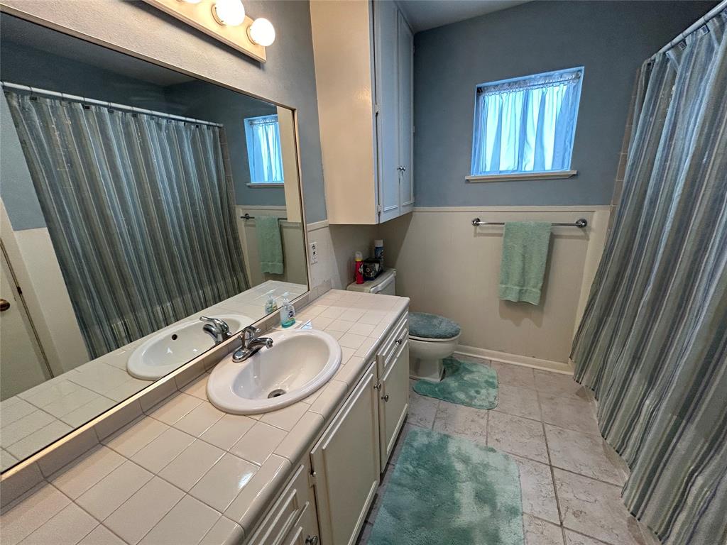 Full Bath with Tile Floor, Tub/Shower Combo Plus Storage Closet with Attic Access