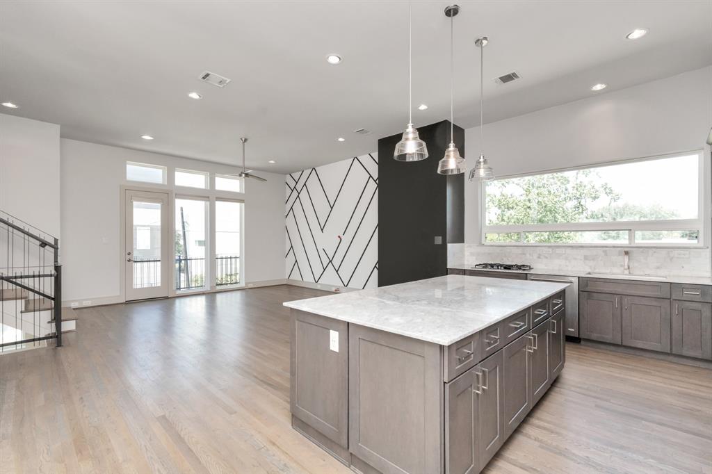Photo #12: 63118915 Listing 