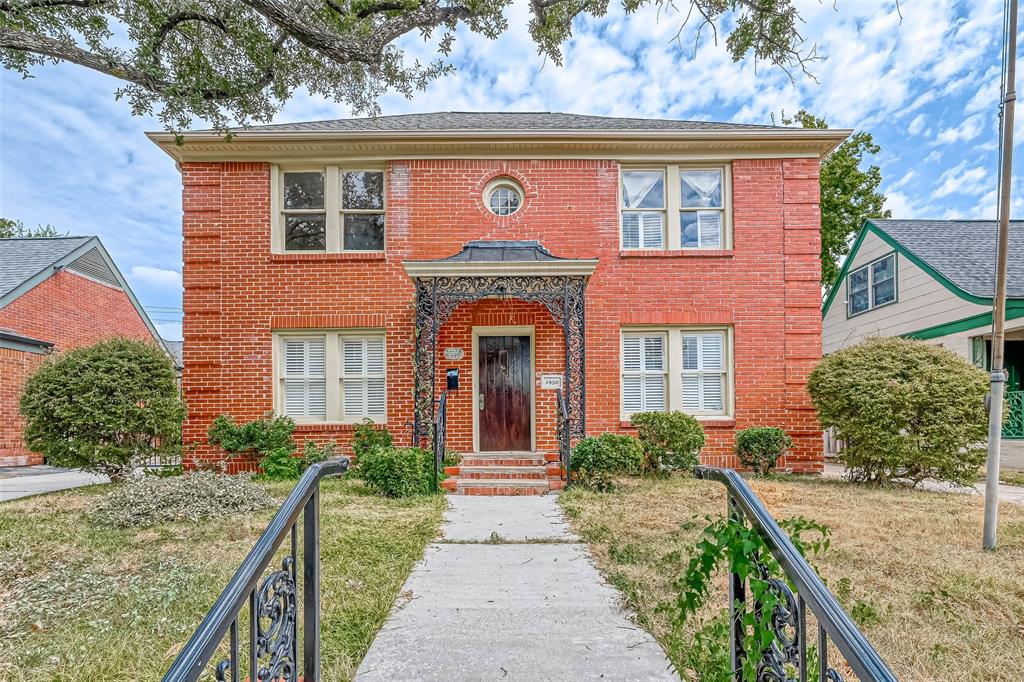 1950  Lexington Street Houston Texas 77098, Houston