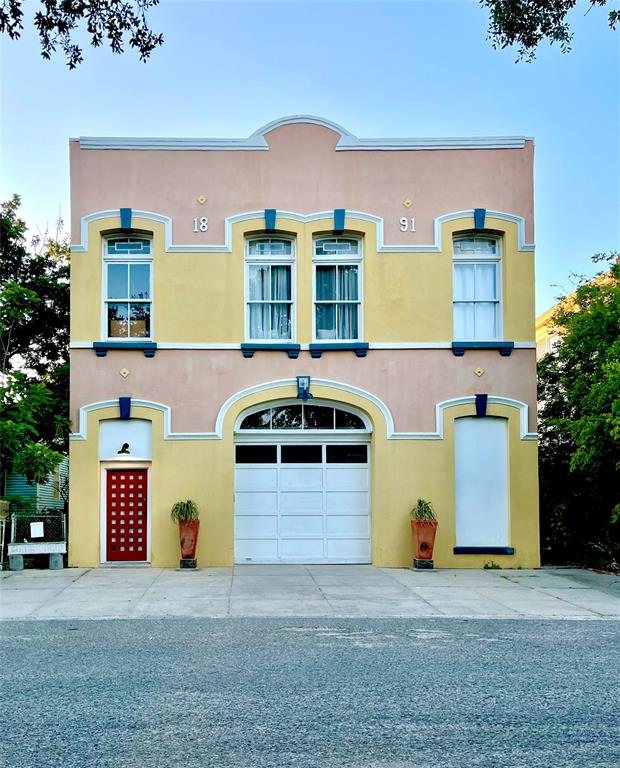 1614  Avenue K  Galveston Texas 77550, Galveston