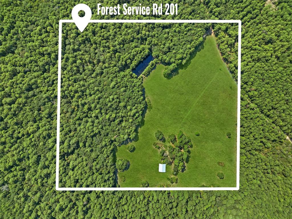 If you are looking for privacy to build a family compound, a great place for hunting ... or just to get away...