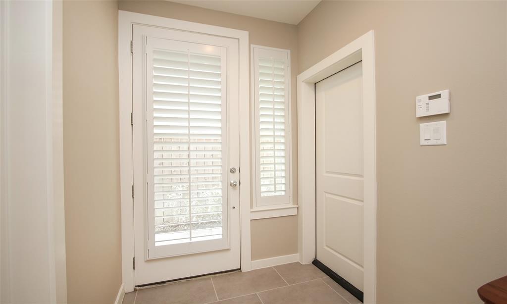 Photo #6: 24267027 Listing 