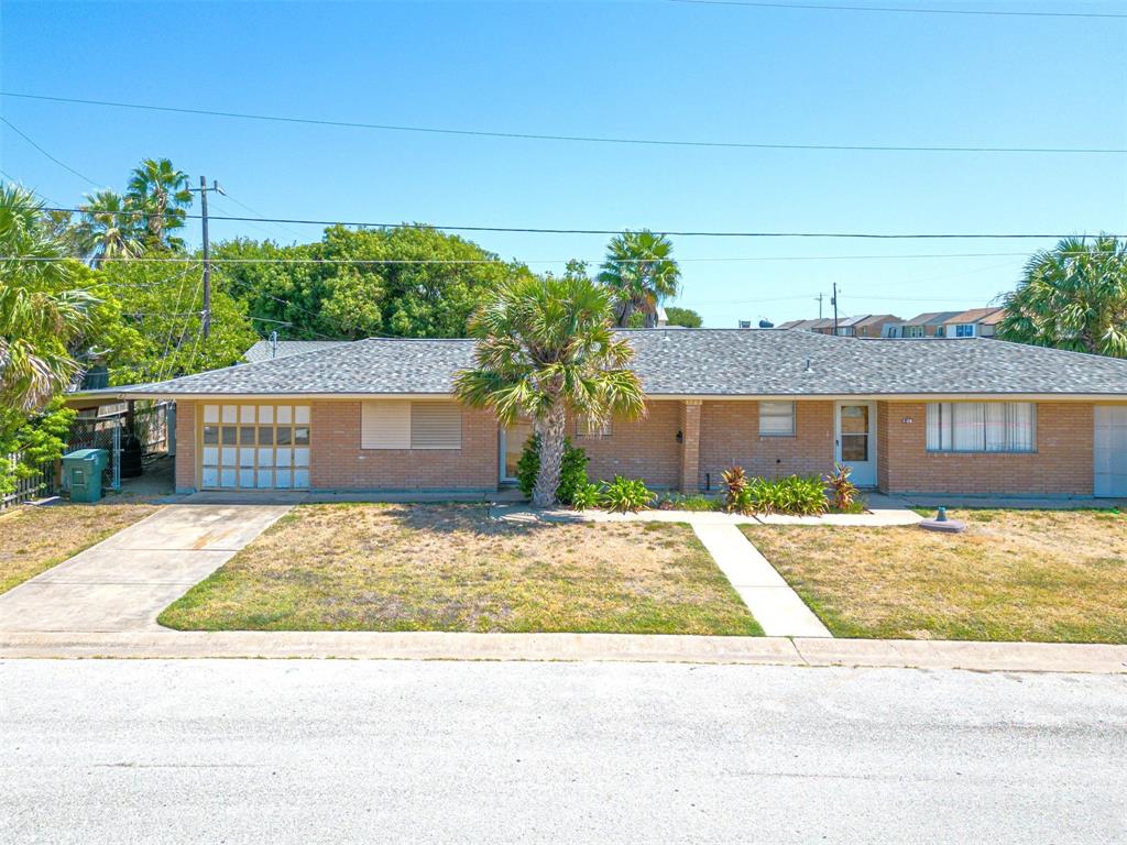 328  1st Street Galveston Texas 77550, 33
