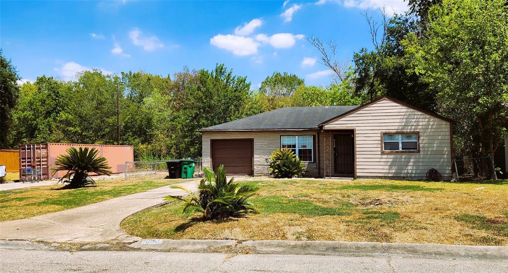 10601 Murr Way, Houston 10601 Murr Way Houston Texas 77048, 3