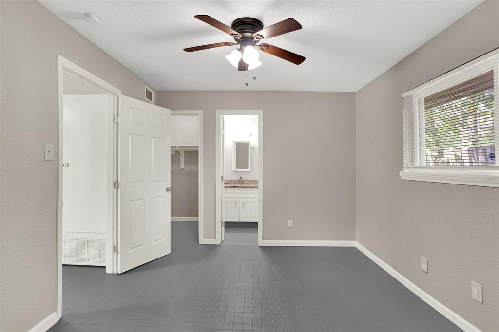 7707 Glover St, Houston, TX 77012