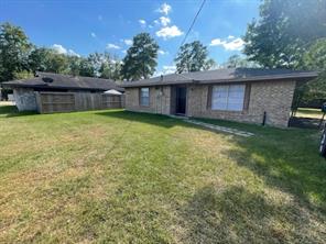 302 Charles Barker, Cleveland, TX 77327