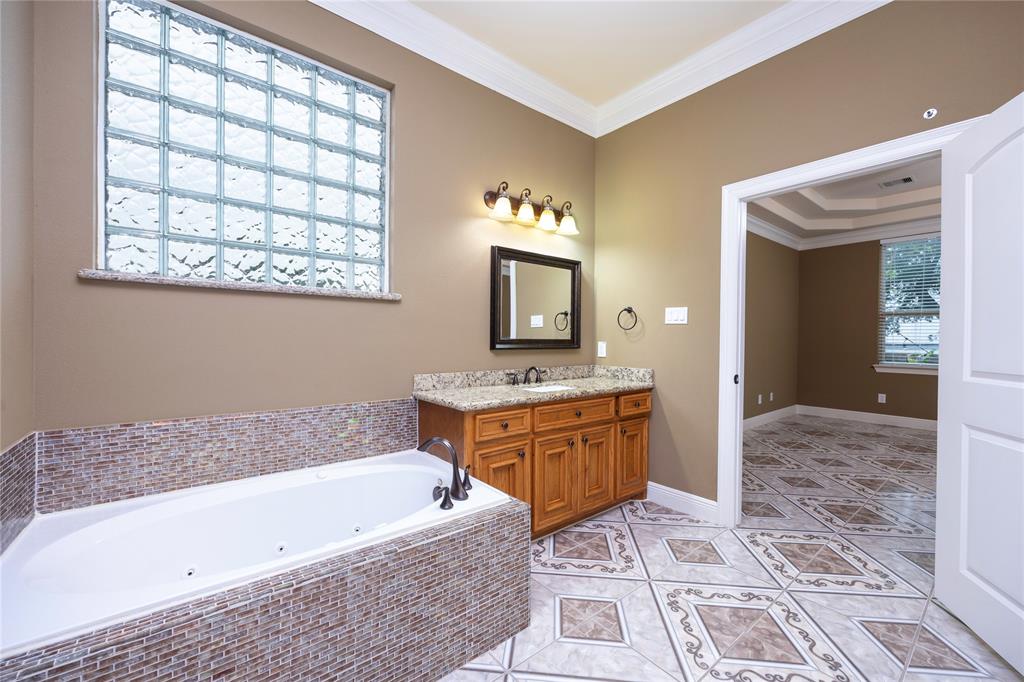 10020 Papalote St, Houston, TX 77041