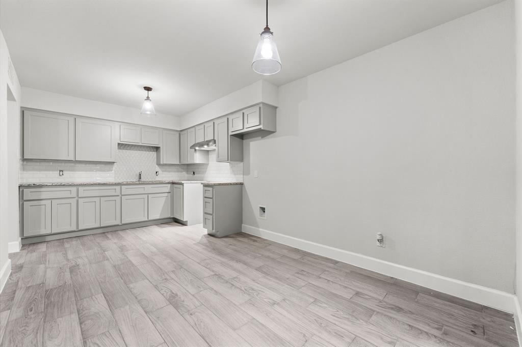 Photo #4: 37705163 Listing 