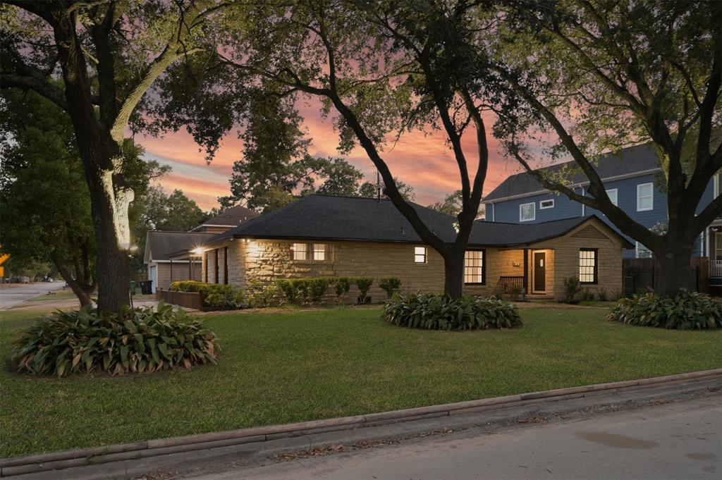 416  Milwaukee Street Houston Texas 77009, 9
