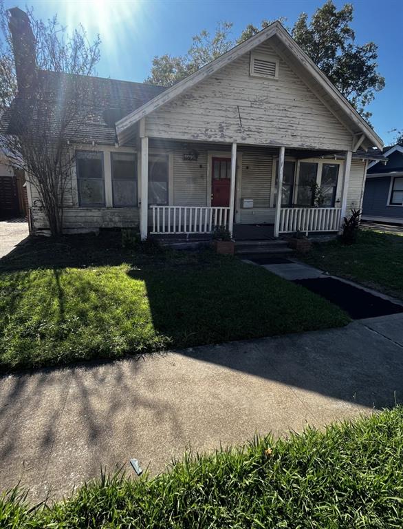 1120 E 14th Street Houston Texas 77009, Houston