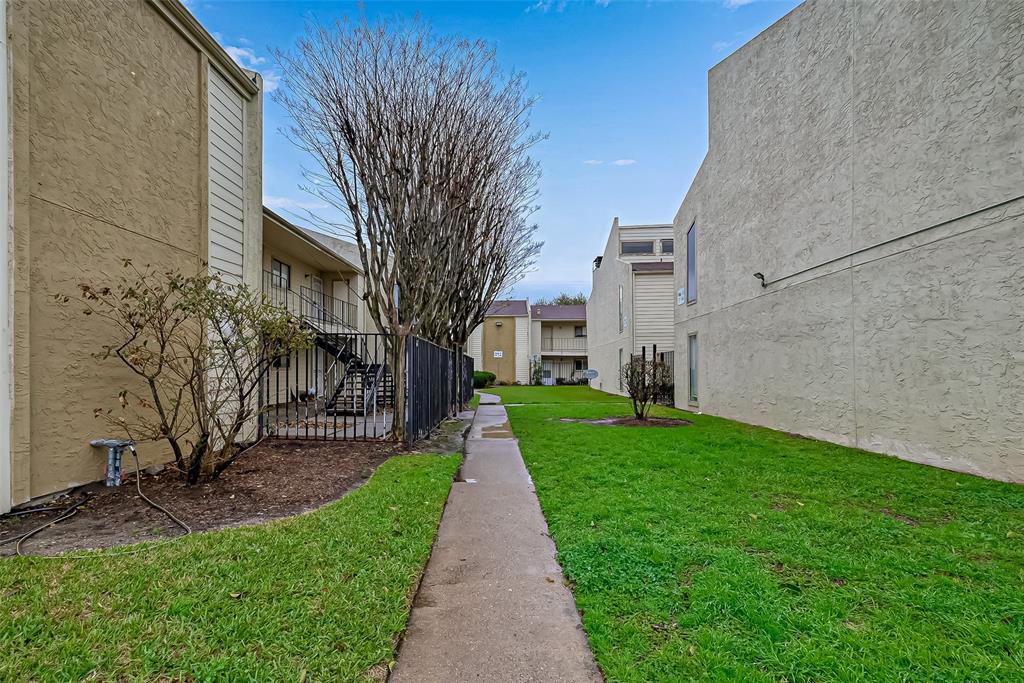 10075 Westpark Dr Unit 101