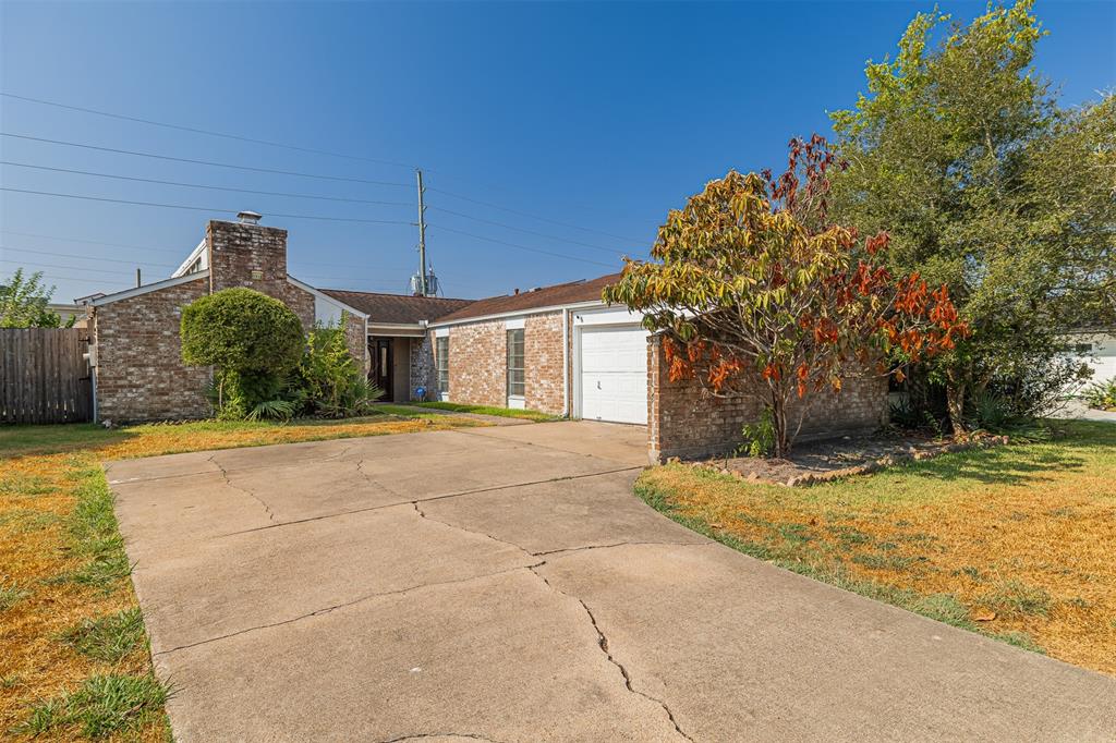 13911  Locke Lane Houston Texas 77077, 31