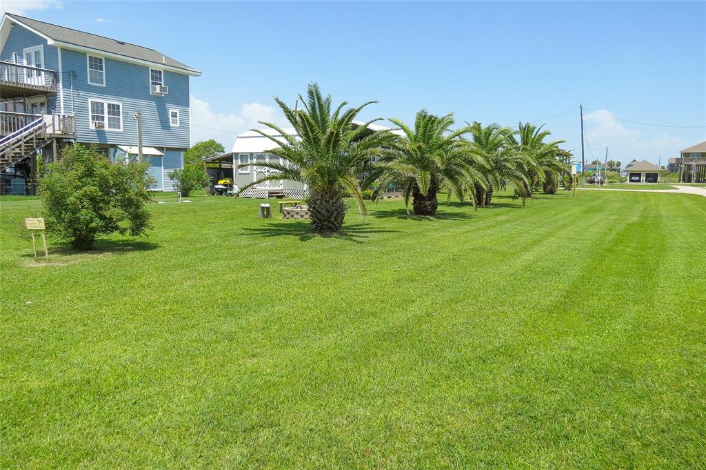 819 Mae Circle , Crystal Beach, Texas image 9