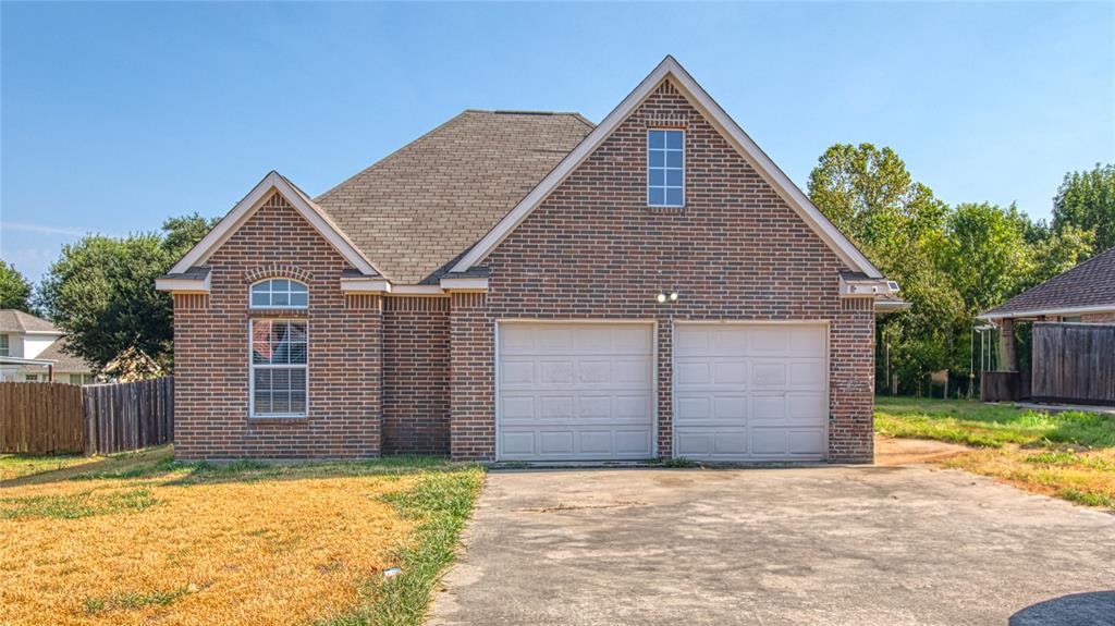 13262 Lake Breeze Ln, Willis, TX 77318