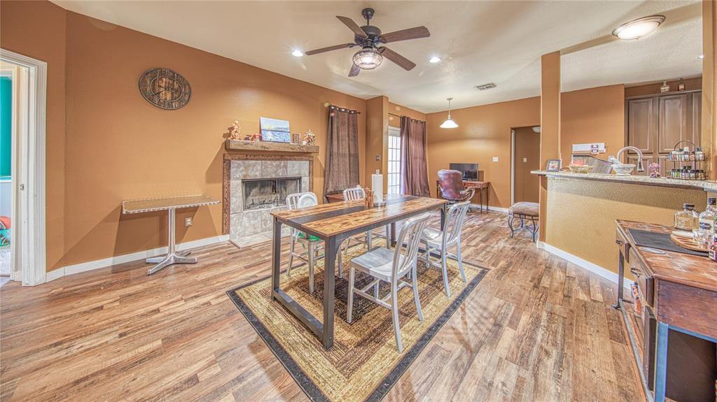 13262 Lake Breeze Ln, Willis, TX 77318