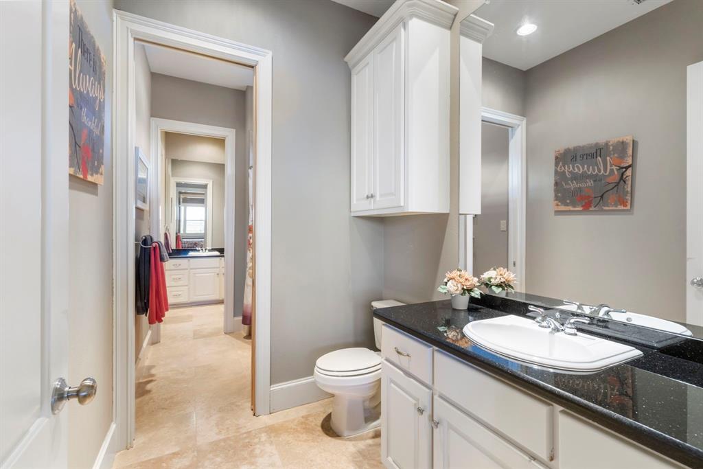 Jack and Jill bathroom adjoining two bedrooms upstairs