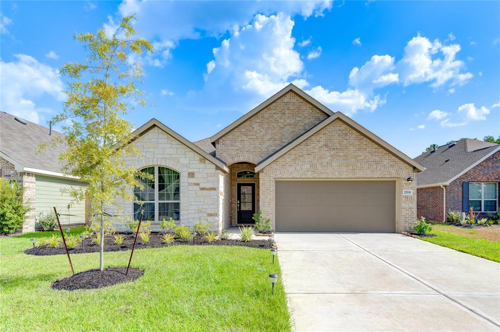 21706  Thicket Point lane  New Caney Texas 77357, 40