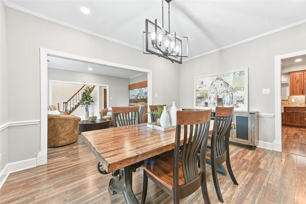 2010 Lundy Ln, Friendswood, TX 77546