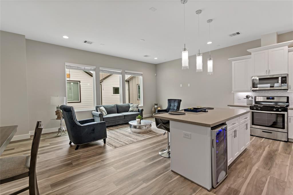 238  Julia Street Houston Texas 77022, Houston