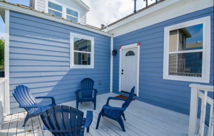 1828  Avenue  Galveston Texas 77550, Galveston