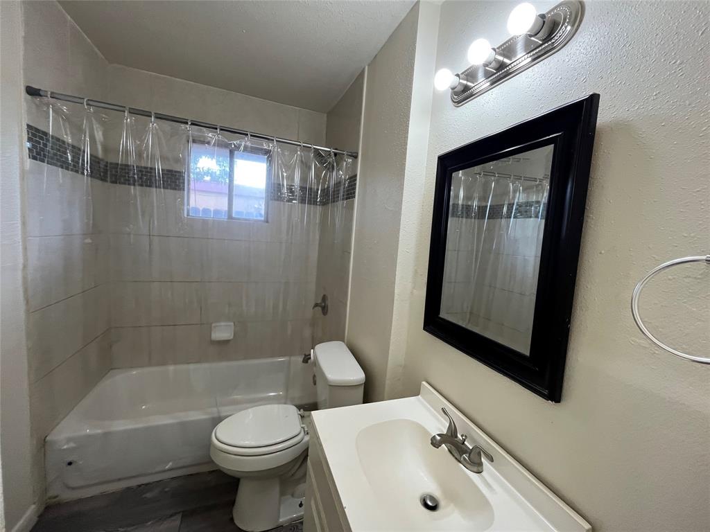 4222  Hoffman Street Houston Texas 77026, 2