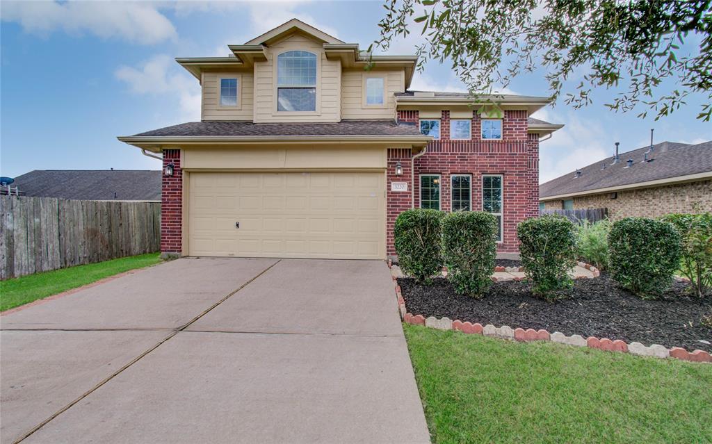 3220  Southern Green Drive Pearland Texas 77584, 5