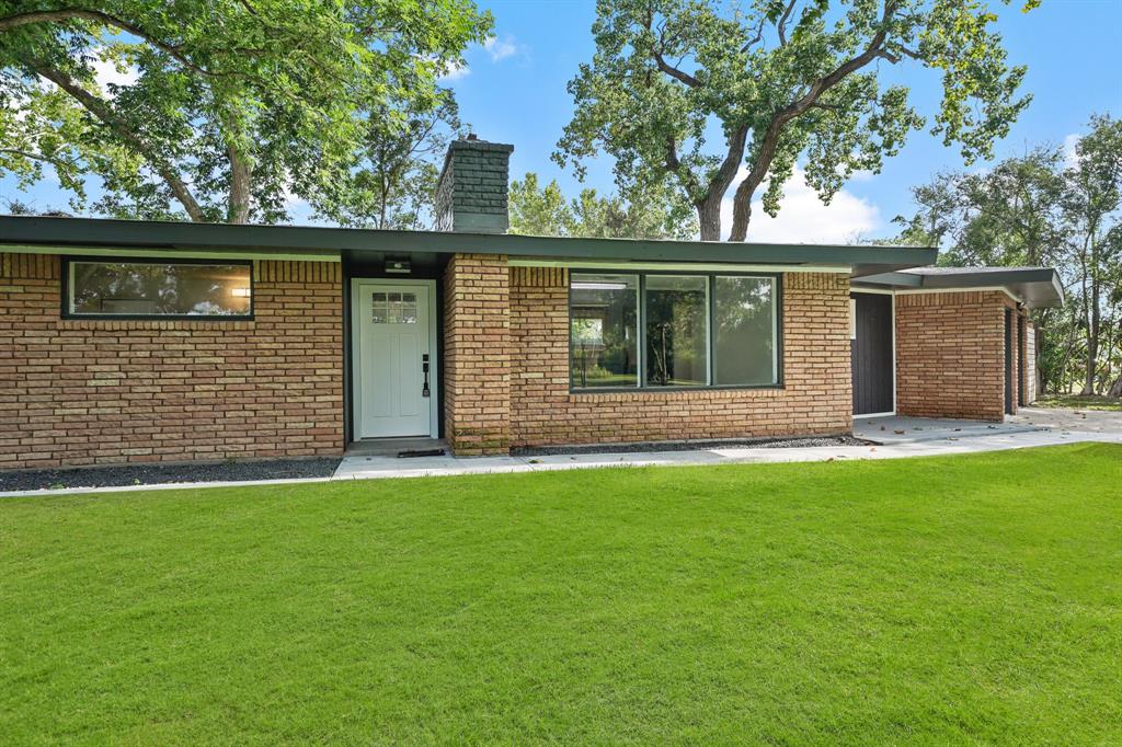 1209  Pine Street Alvin Texas 77511, 5