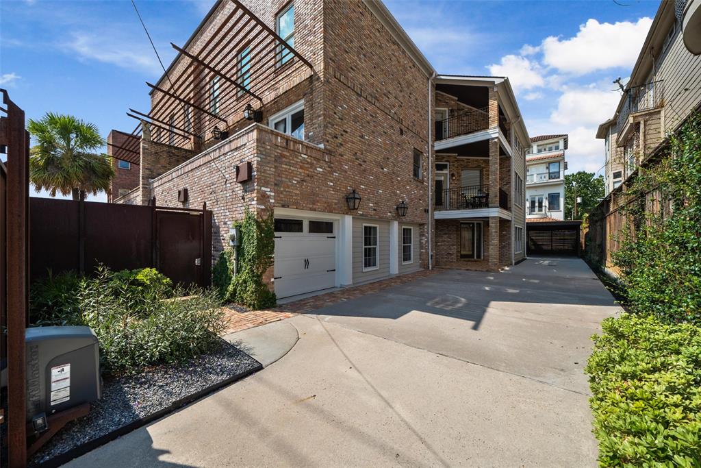 Photo #3: 40807811 Listing 