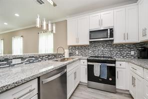 5113 Rue, Houston, TX, 77033