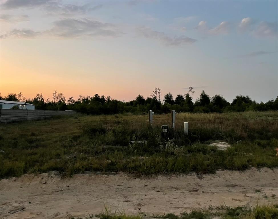 2199  Road 5500  Cleveland Texas 77327, 52