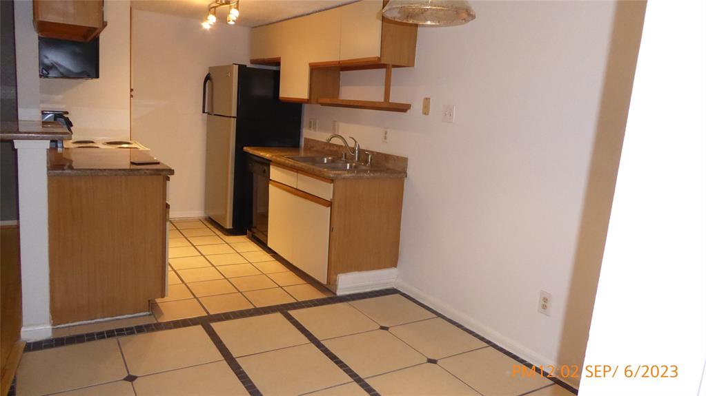 Photo #7: 62149555 Listing 