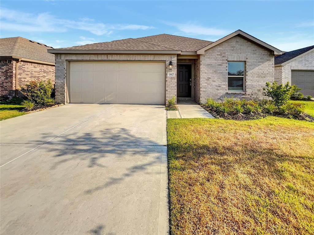 20827  Acorn Valley Drive New Caney Texas 77357, 40