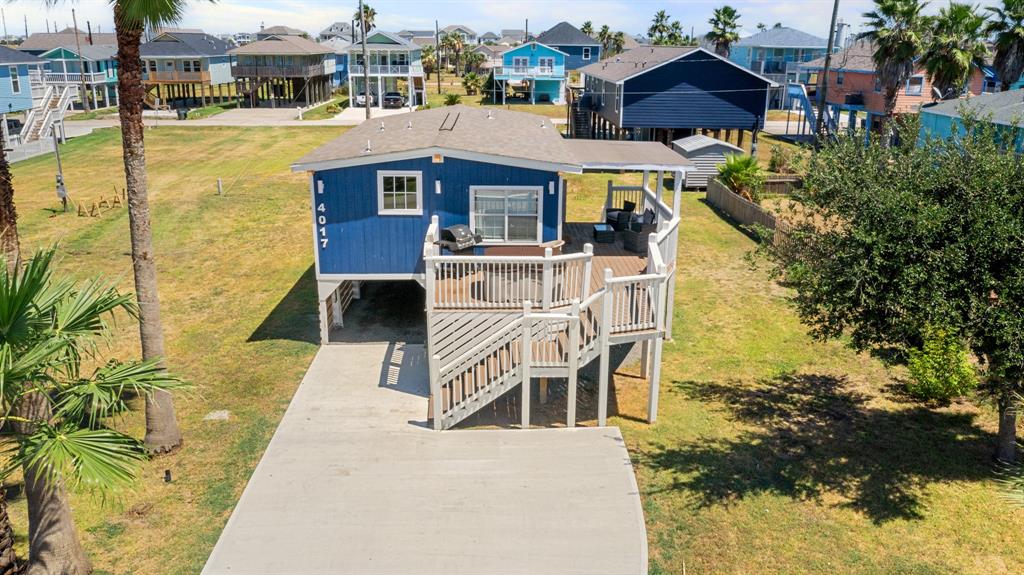4017  Las Palmas Street Galveston Texas 77554, 33