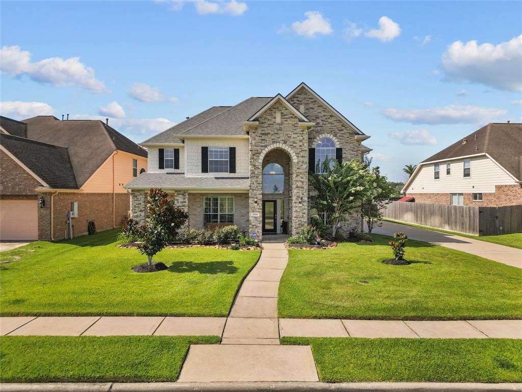 2504 Brittany Lakes Drive, League City, TX 77573