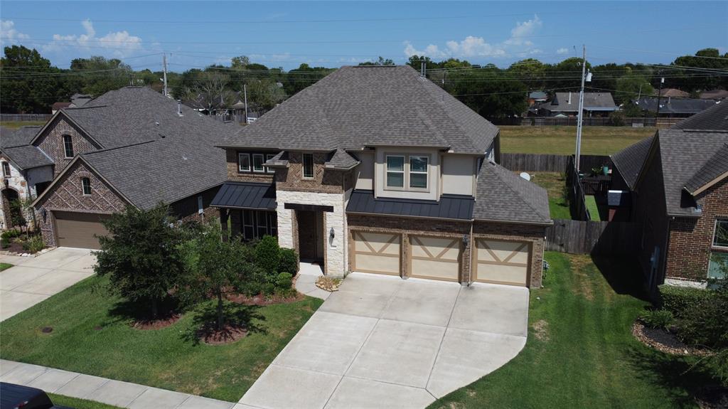 1327  Graham Trace Lane League City Texas 77573, League City